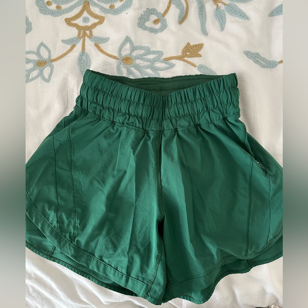 Lululemon Women's Green Racer Athletic Shorts